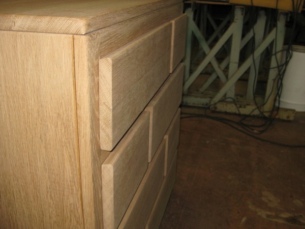 Commode chêne massif contemporaine