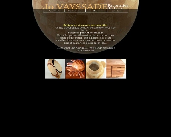 Ballons de rugby en bois