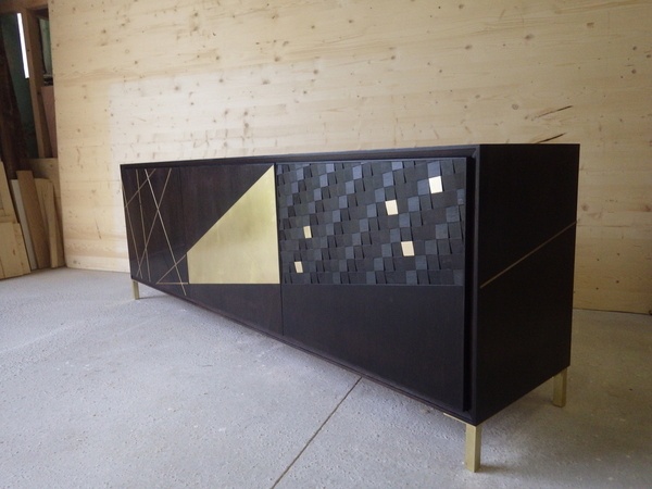 Enfilade en chêne et laiton