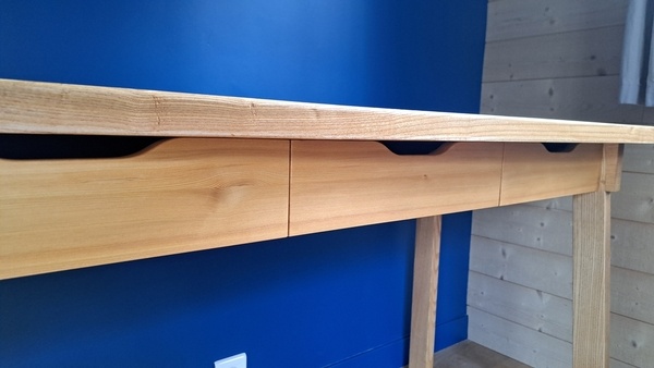 Un bureau pour Simon!