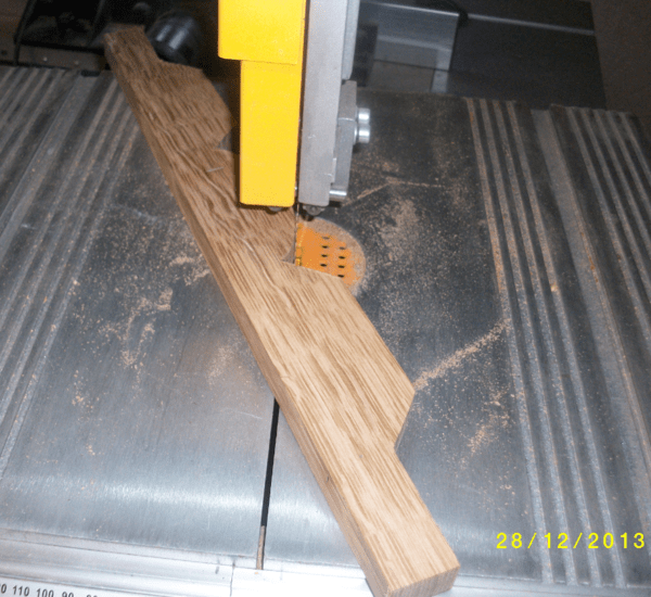 Petite console en chene massif pour tel/fax.