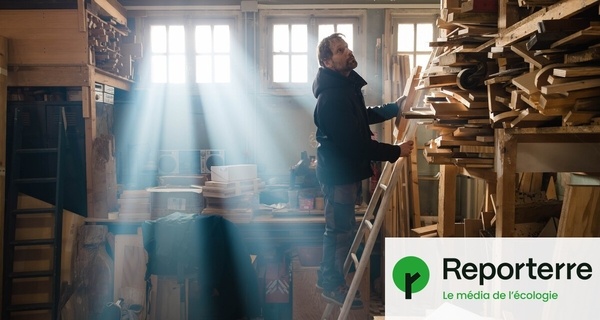 À Paris, ce charpentier initie à l’artisanat du bois (façon low-tech)