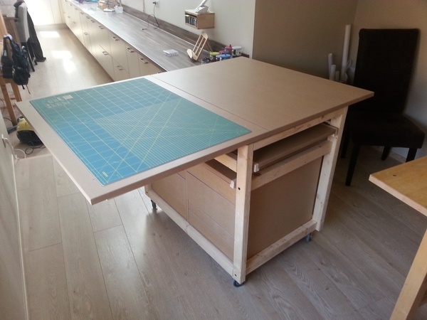 Meuble de couture pour ma femme