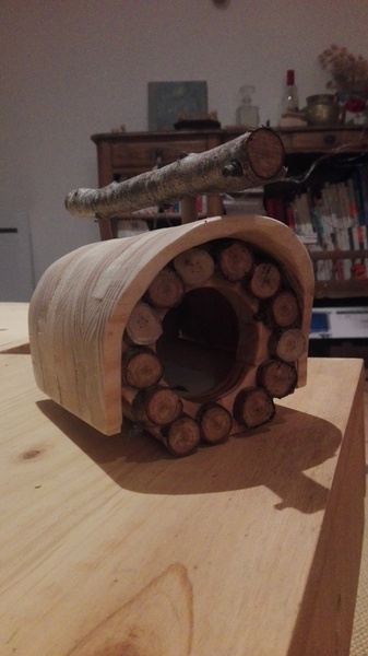 Une cabane à oiseaux