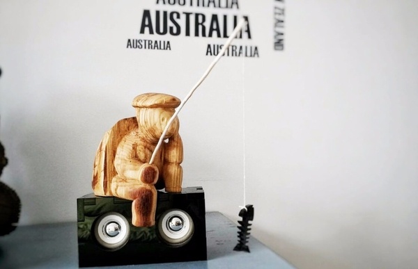 Tortue qui pêche sculpter