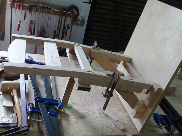 Chaise en chêne massif