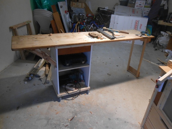 Établi mobile déployé