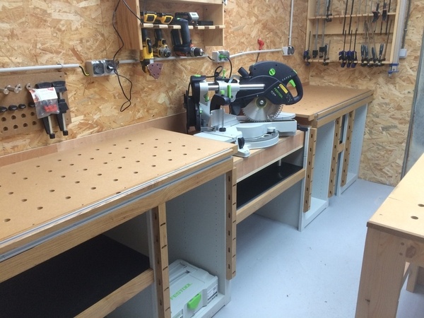 Un meuble d'atelier pour ma scie à onglet