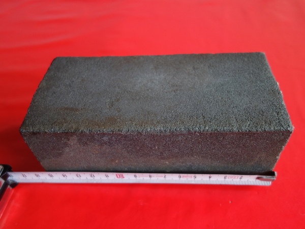 Grosse pierre à huile