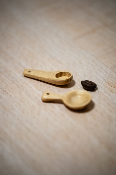 Très gros grain de café ou très petite cuillère ?