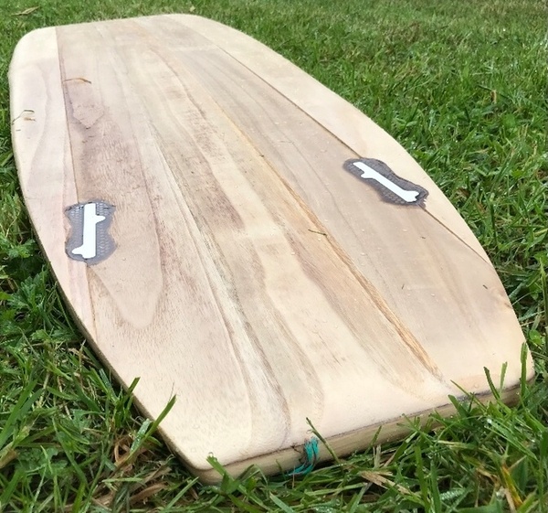 Surfboard hollow paulownia 6'6"x18"x2" 30 l. environ