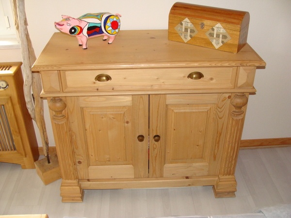 Meuble alsacien en sapin