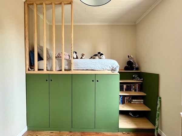 Lit coffre - chambre de Camille