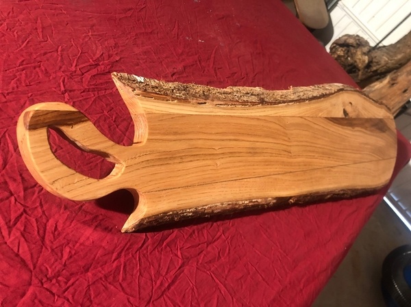 Planche à découper en châtaignier