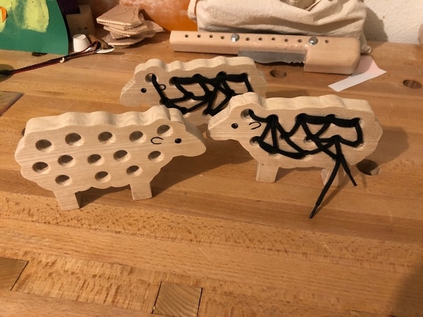 Des moutons, des moutons, et des lacets