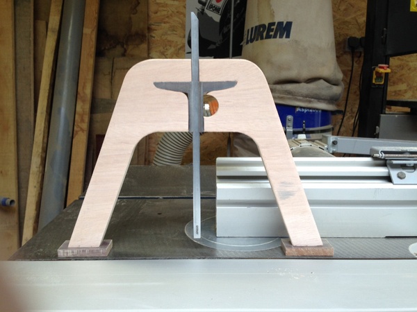 Pied à coulisse de menuisier