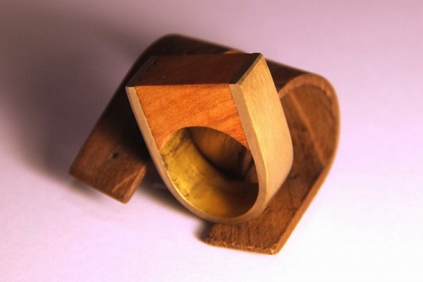 Bague en laiton et cerisier