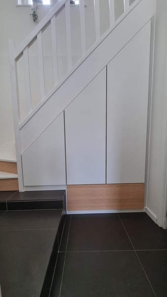 Aménagement sous escaliers