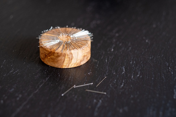 Support magnétique pour couturière