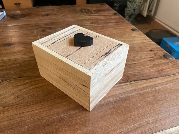 Boite pour flacon huiles essentielles