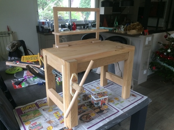 Non, mon petit-fils ne jouera pas sur un établi en plastique...