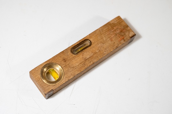 Ancien niveau à bulle