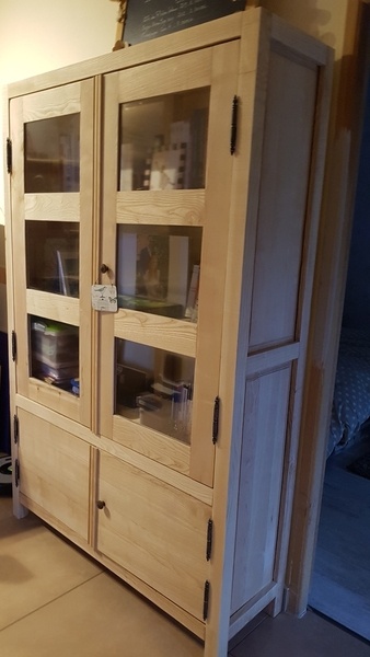 Bibliothèque en frêne