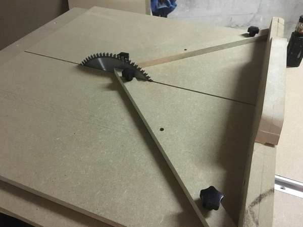 Accessoire scie circulaire sur table