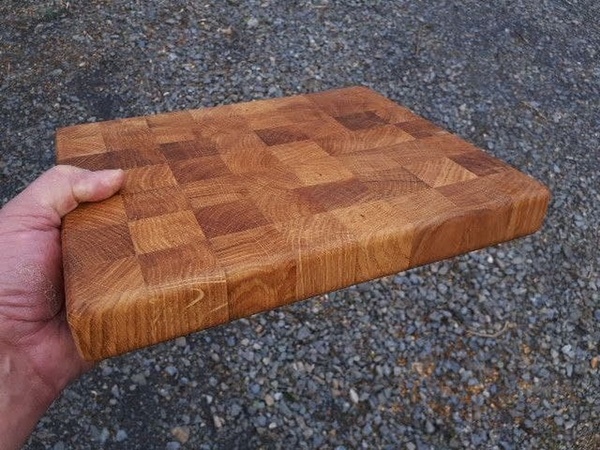 Planche à découper en bois de bout