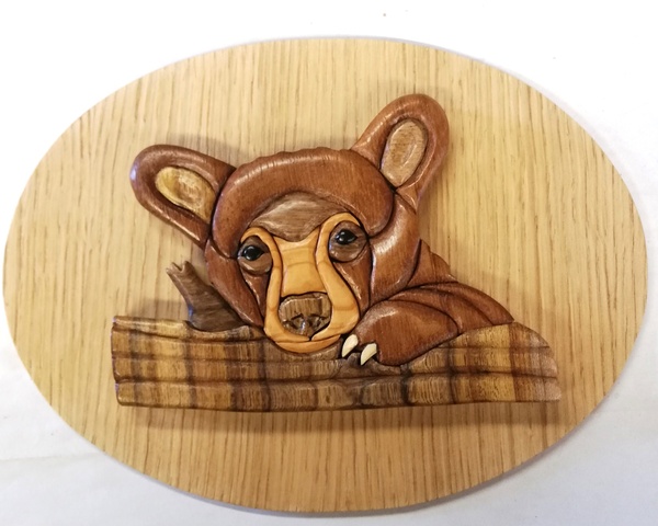 Médaillon tête ours