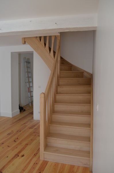 Escalier quart tournant châtaignier