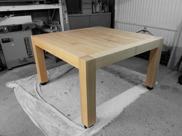 Table à manger en chêne massif