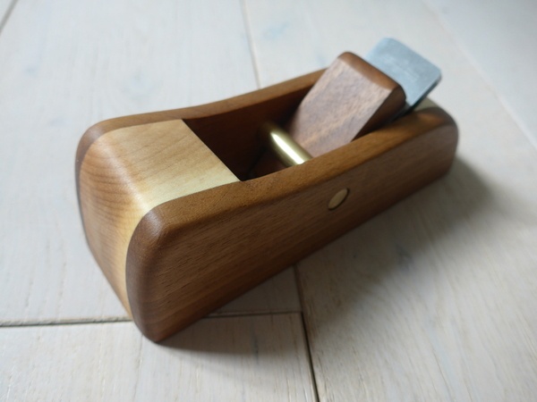 Rabot de paume, style Krenov