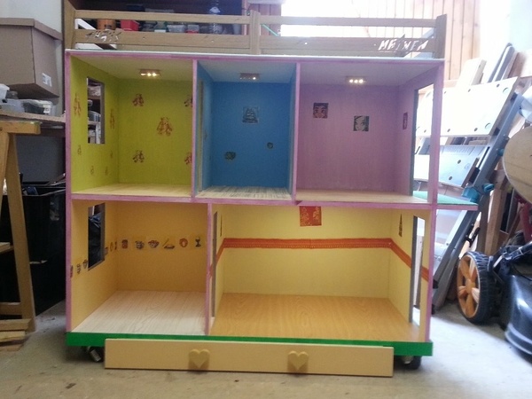 Maison de poupée barbie