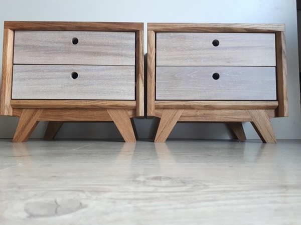 Duo de table de chevet