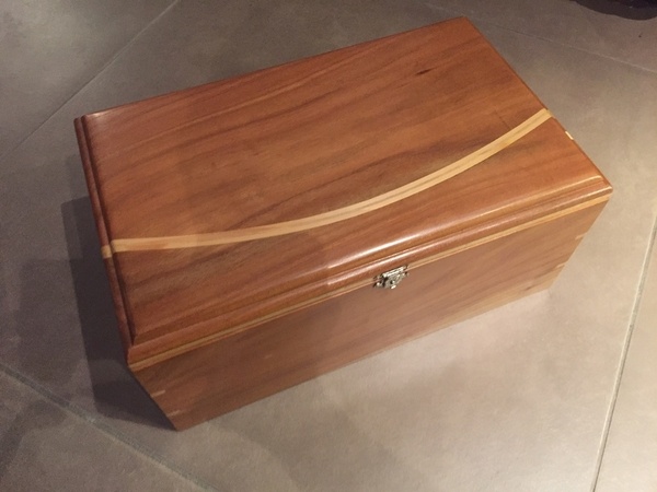 Boite à huile essentielle