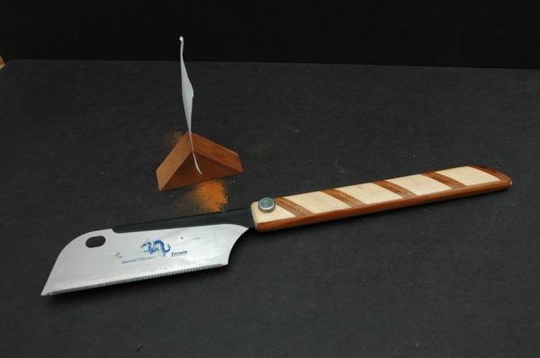 Manche de DOZUKI , en bois de récup.