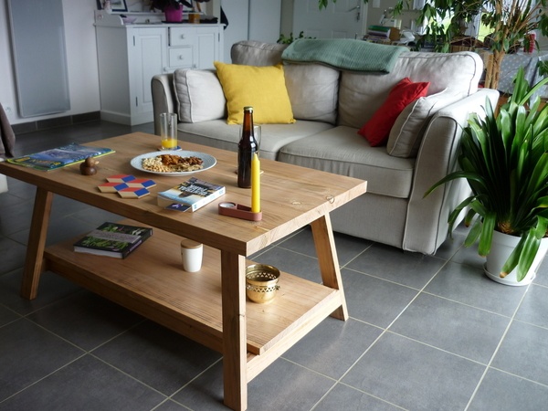 Table basse en merisier