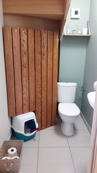 Paroi cache chauffe-eau + étagère