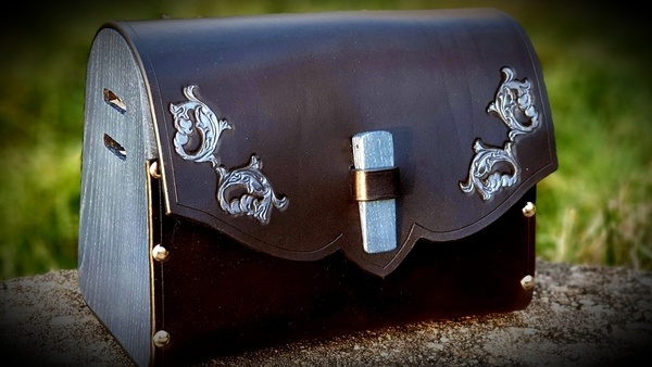 Sacoche bois et cuir