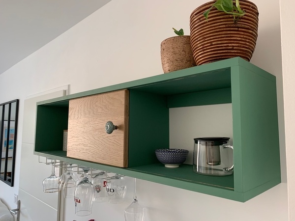 Étagère haute pour cuisine