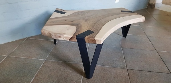 Table basse "Tranche de Noyer"
