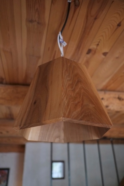 Abat jour hexagonal en orme