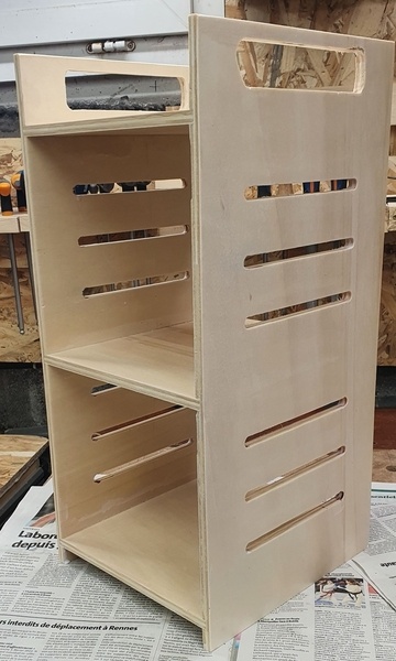 Rack pour deux NAS et des disques durs externes