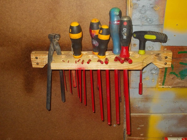 Rack a clef allen et tournevis