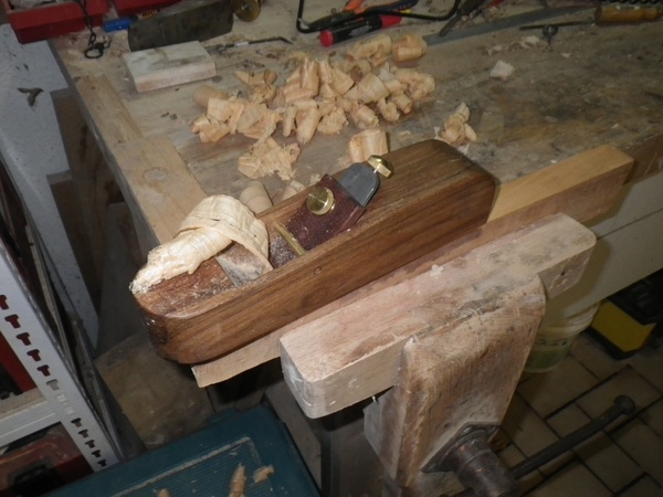 Rabot en noyer avec kit Veritas