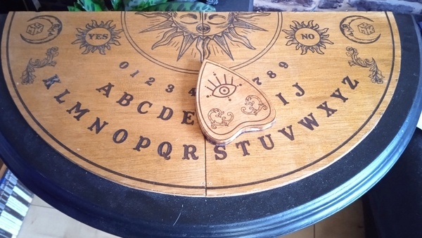Table Ouija
