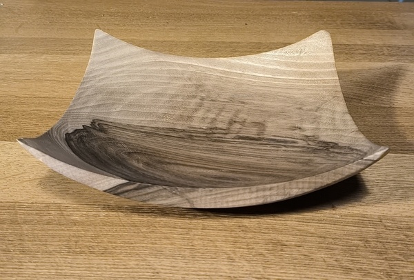 Première assiette carrée