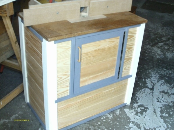 Defonceuse sous table