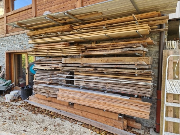 Rack à bois extérieur